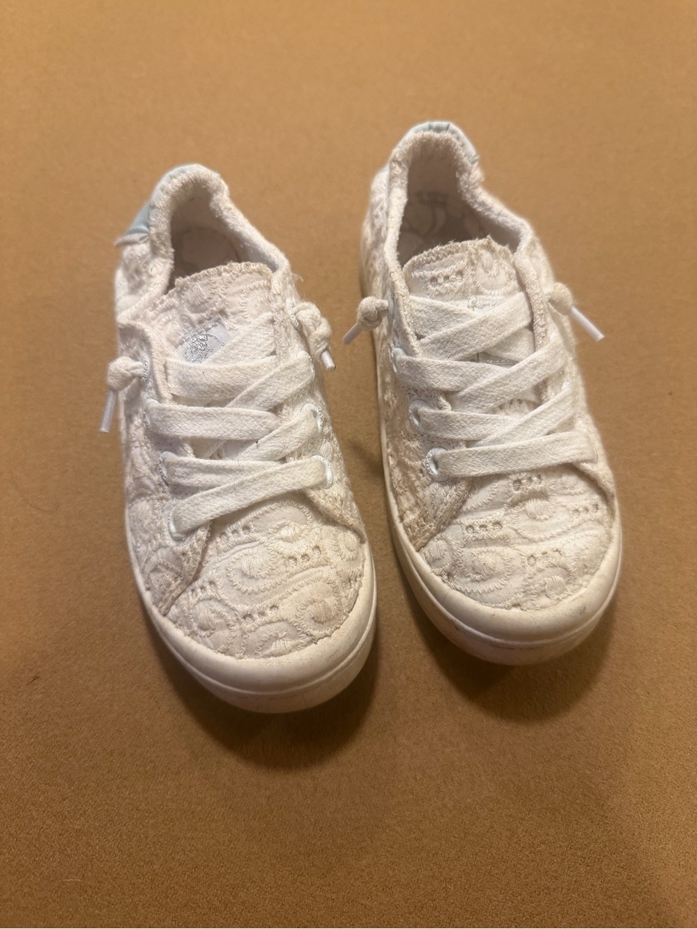 Roxy Kids Lace-Overlay Sneakers in White